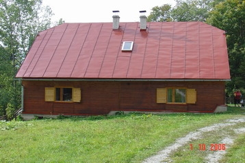 Eslovaquia Chata Klokočov, Exterior